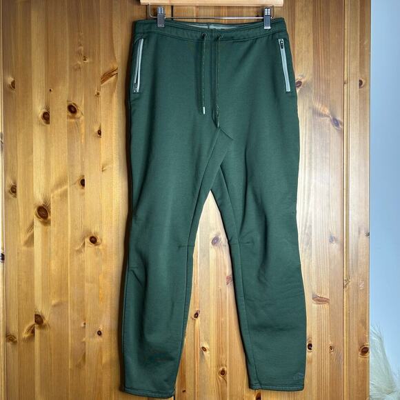 L.L. Bean Slim Fit Track Pants Mens Small Green Athleisure Outdoors Hiking Gym - Picture 1 of 8